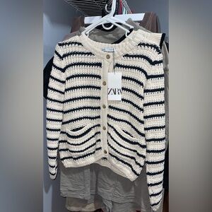 NWT Zara Sweater